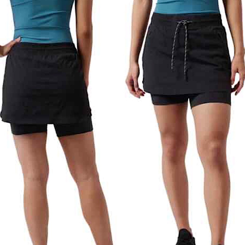 Athleta Trekkie Skort Black Jupe-Short